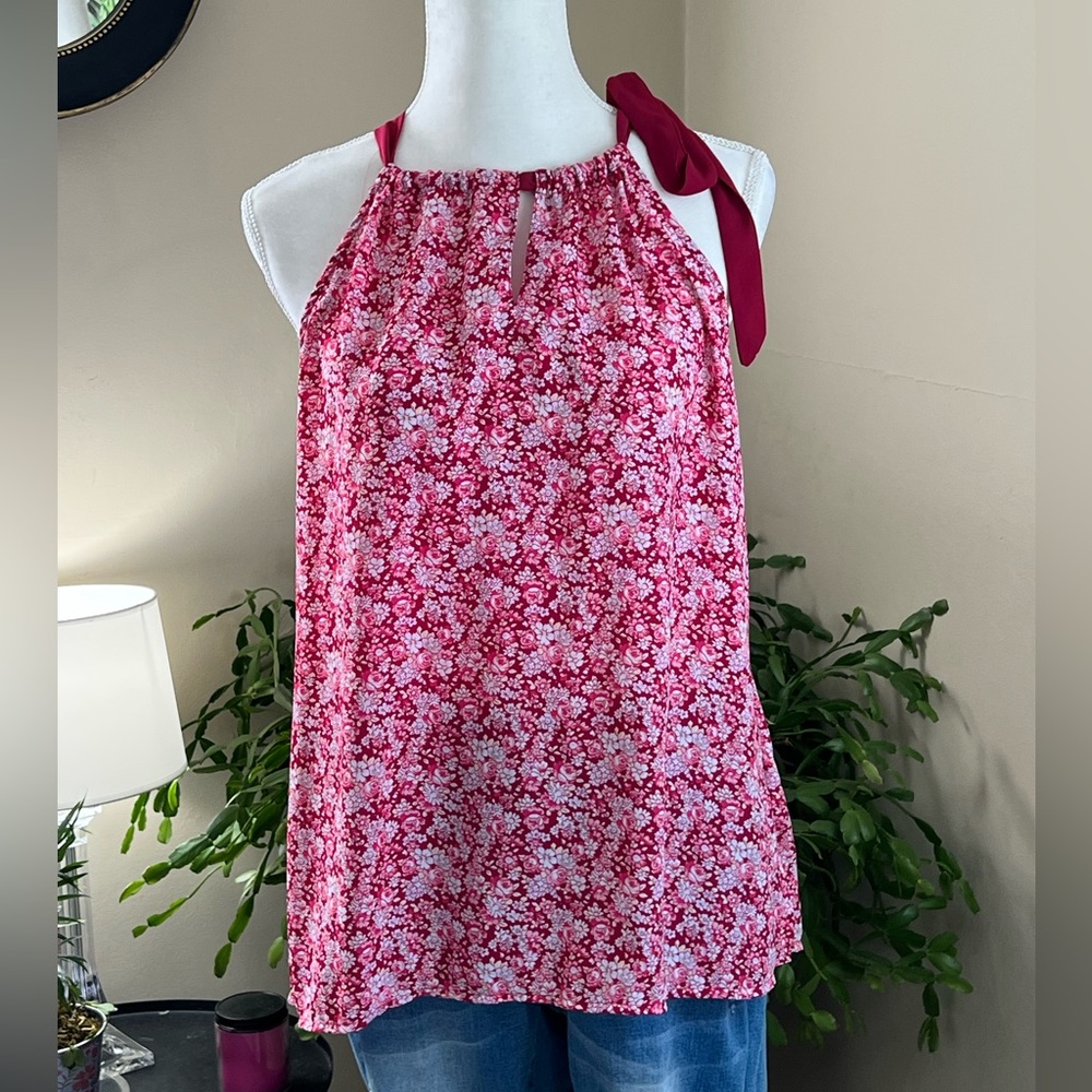 SOHO New York and Company tank top, size Large